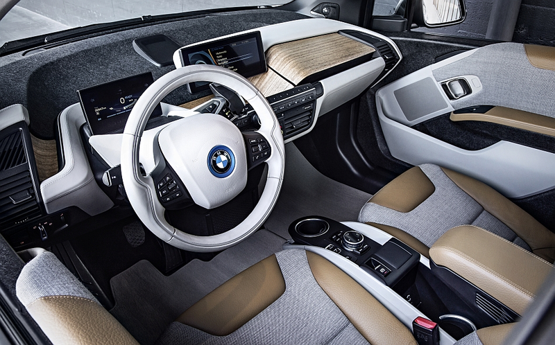 Illustration for article titled I Love This Car ….